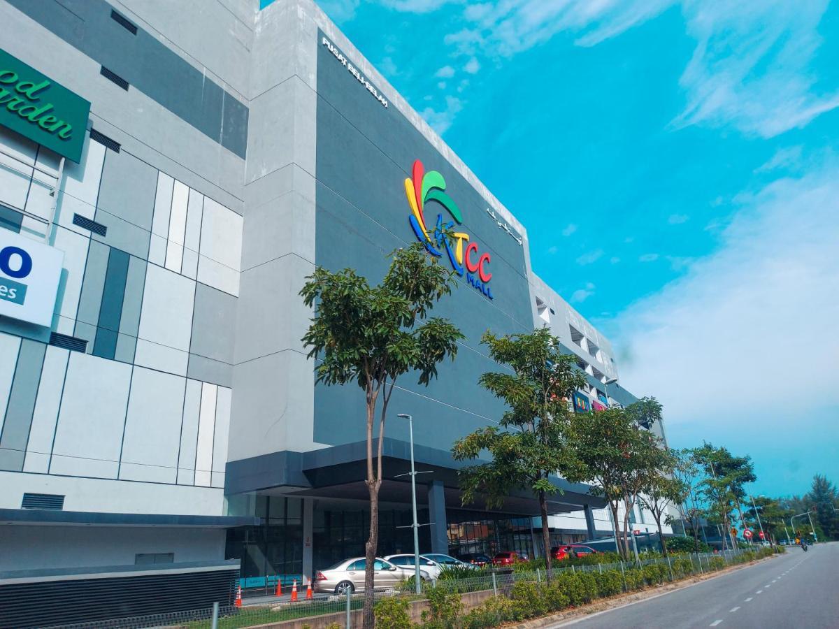 Tamu Place 3-Bedroom Serviced Apartment With Pool Kuala Terengganu Exterior foto